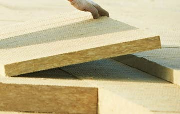 measuring Little Paxton tapered insulation