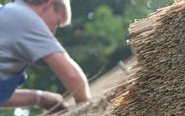 professional Little Paxton thatchers